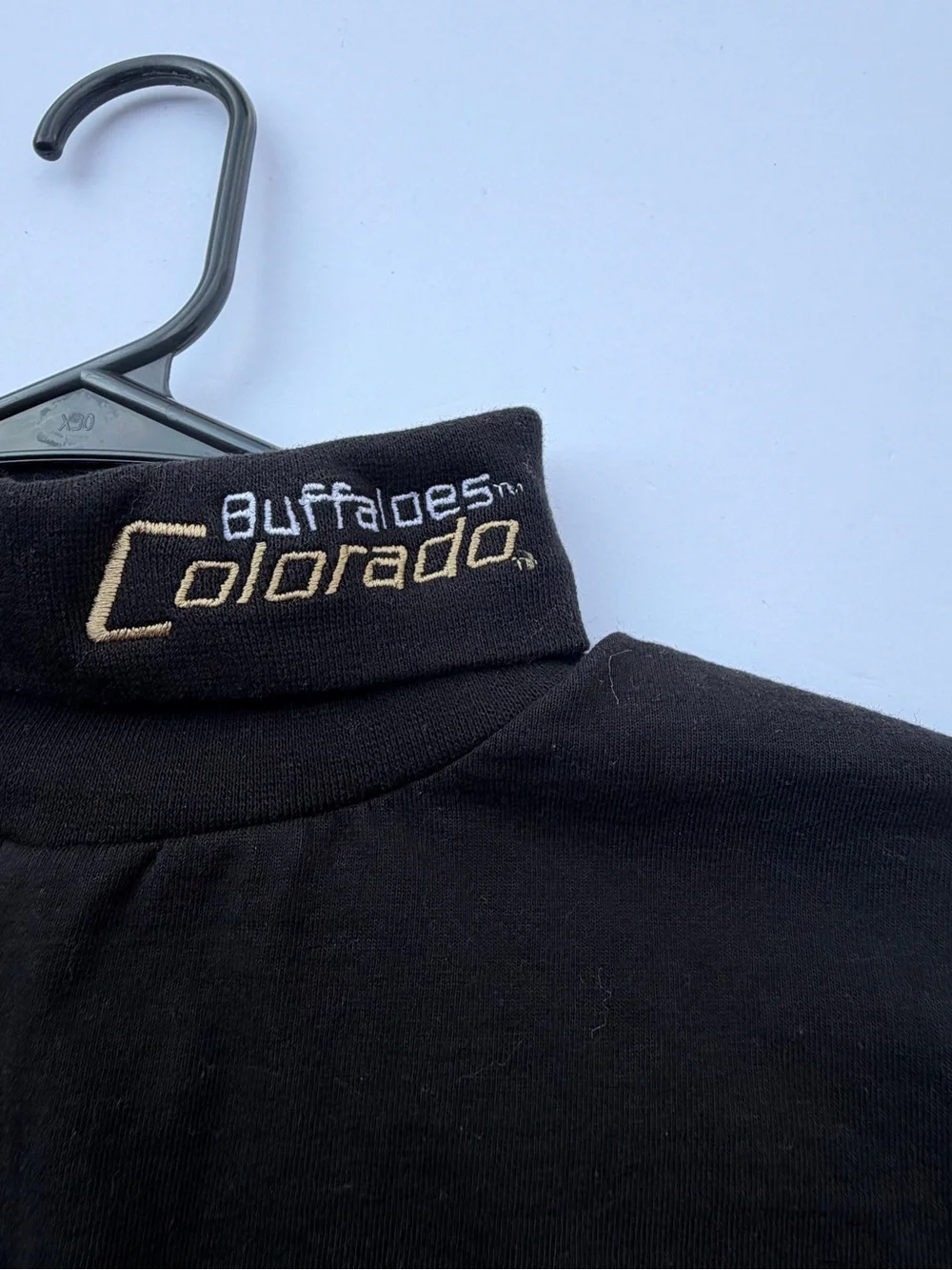 Vintage Buffaloes Colorado Mock Neck Long Sleeve T-Shirt Black Size Medium